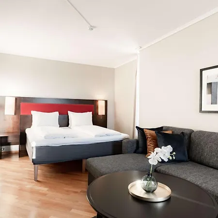 Scandic Hotell 4*