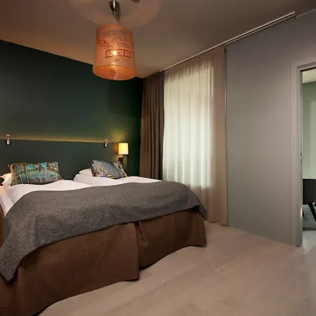 Scandic 4*